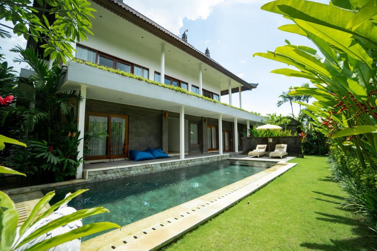 Desa Swan Villas & Spa, Keramas Exteriér fotografie