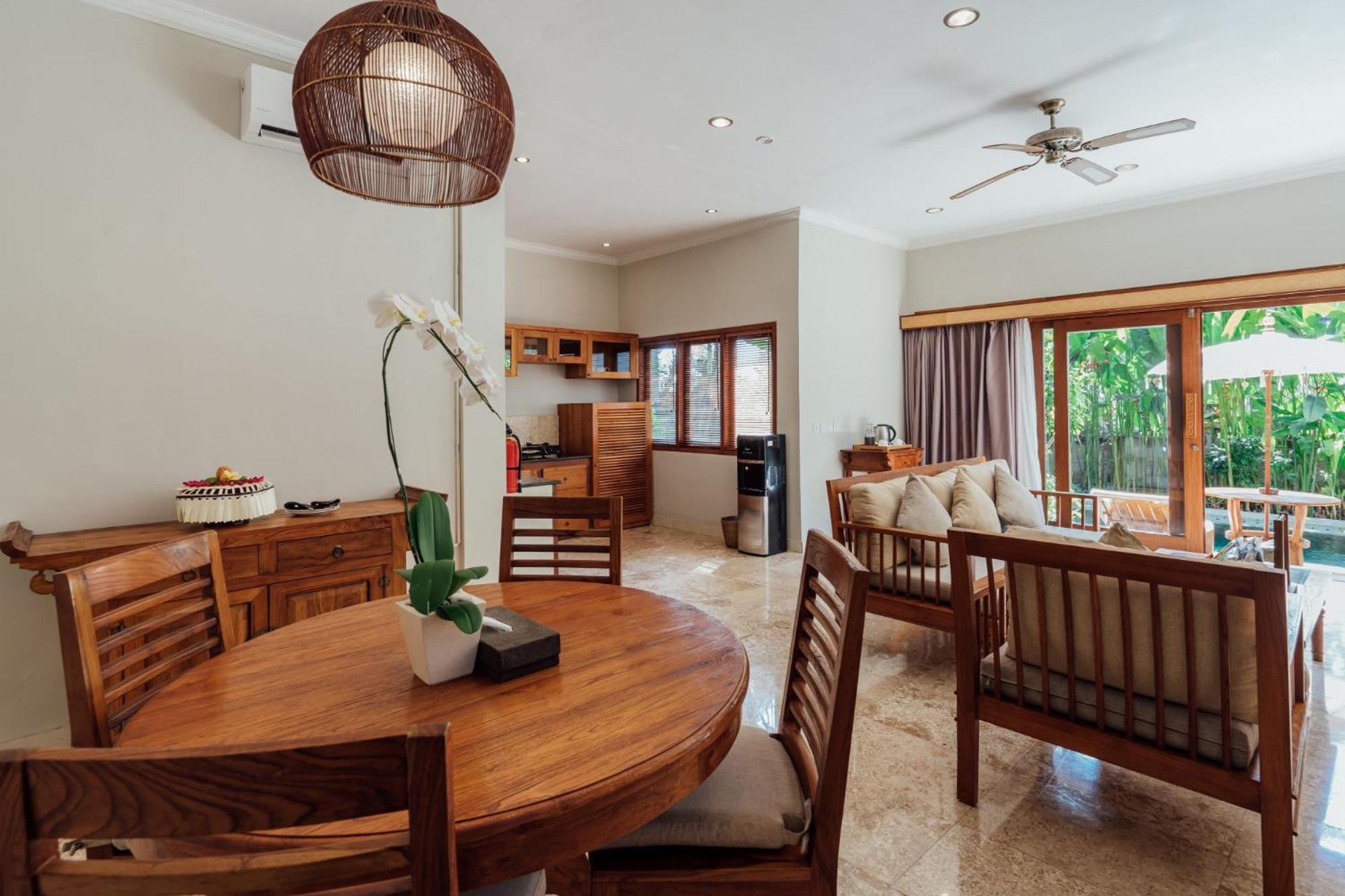 Desa Swan Villas & Spa, Keramas Exteriér fotografie