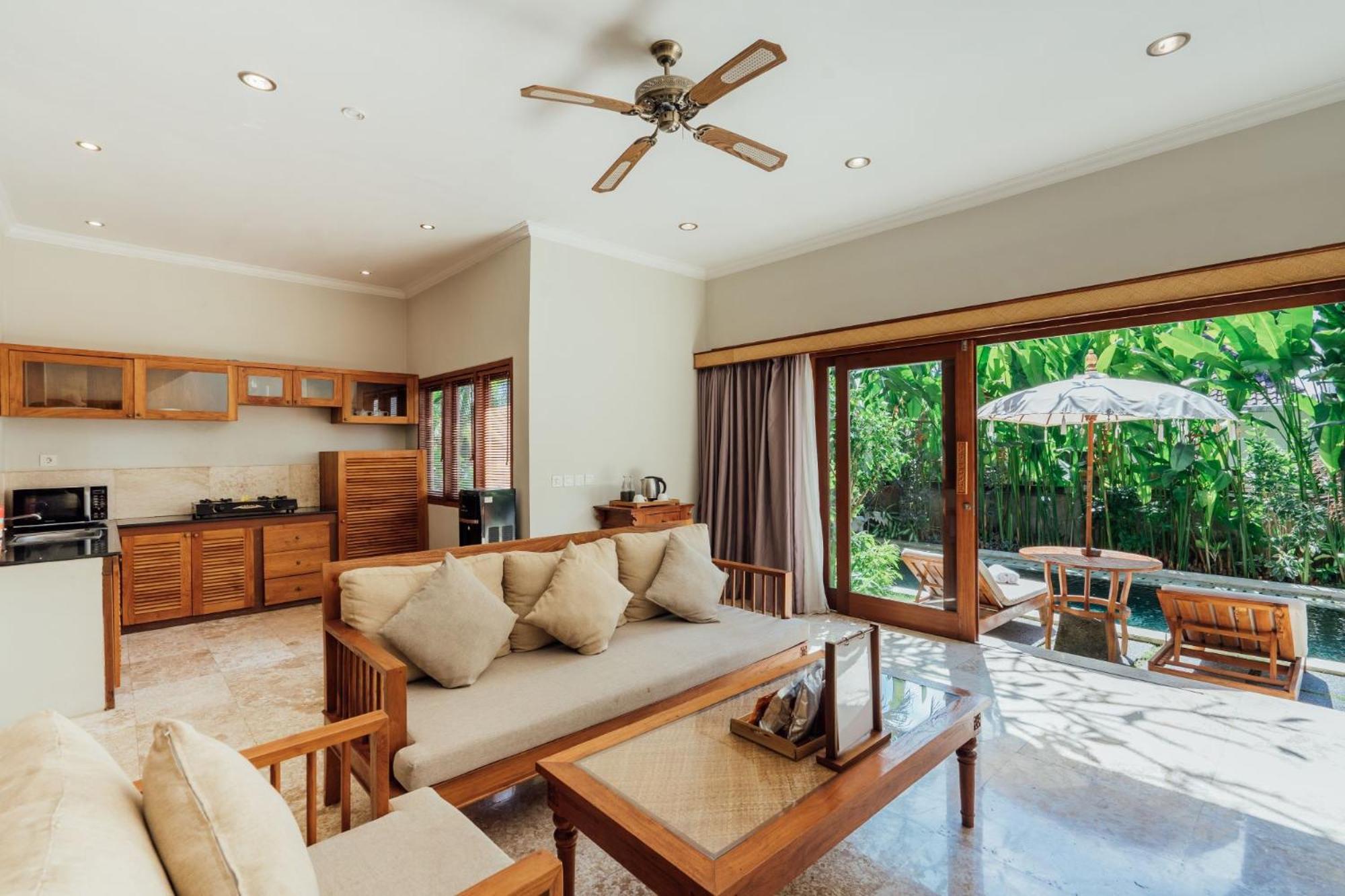 Desa Swan Villas & Spa, Keramas Exteriér fotografie