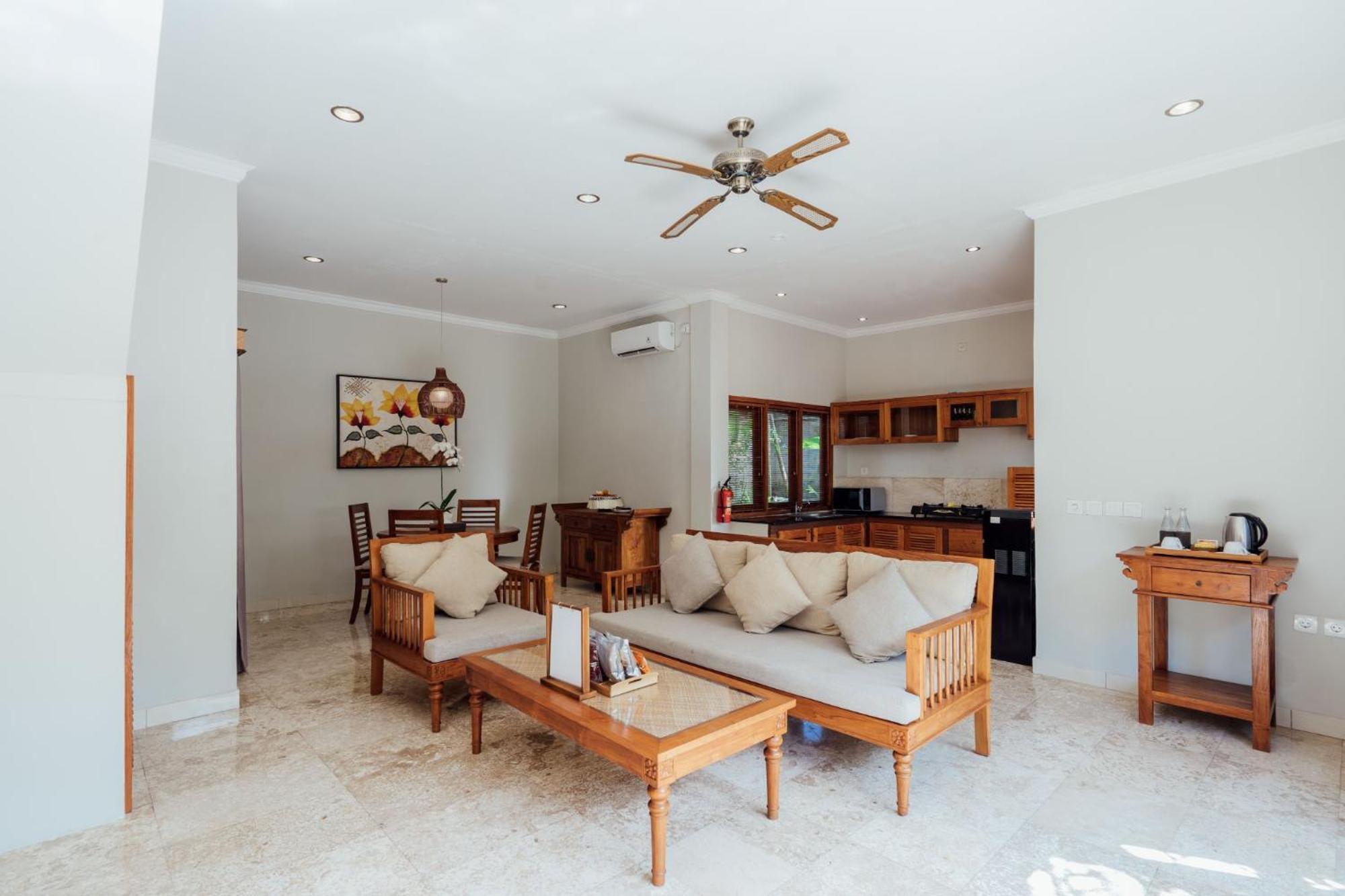 Desa Swan Villas & Spa, Keramas Exteriér fotografie