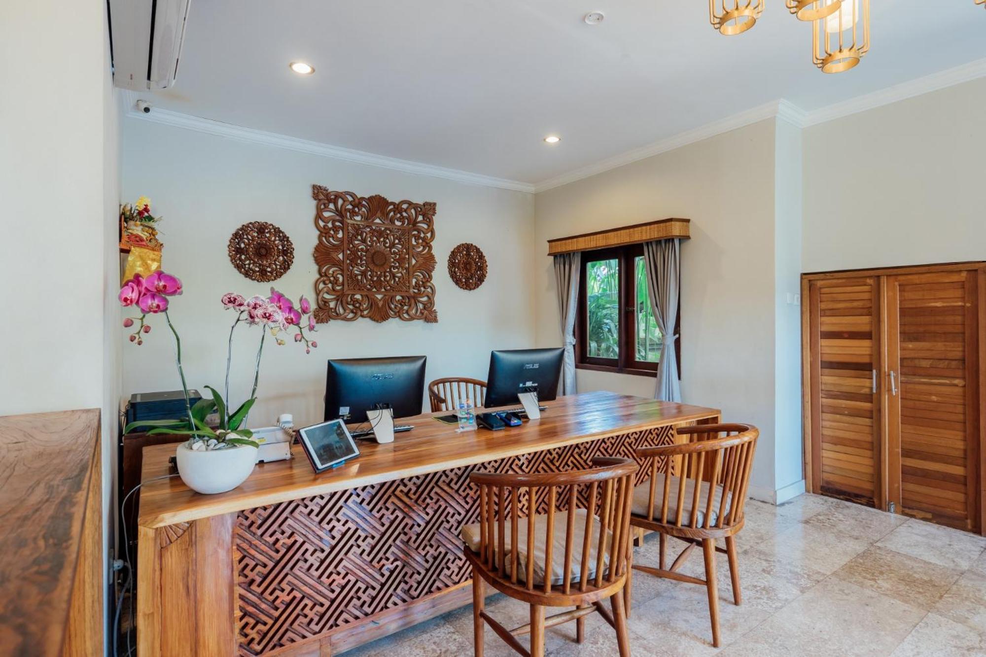 Desa Swan Villas & Spa, Keramas Exteriér fotografie