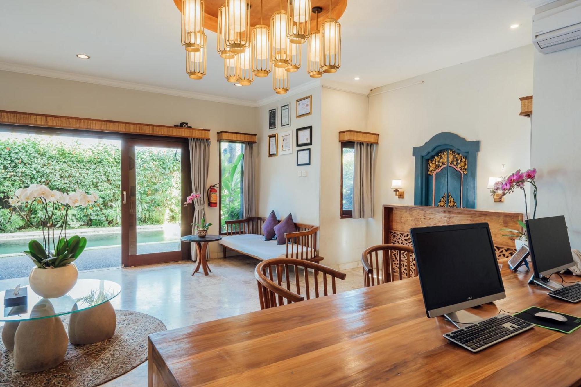 Desa Swan Villas & Spa, Keramas Exteriér fotografie