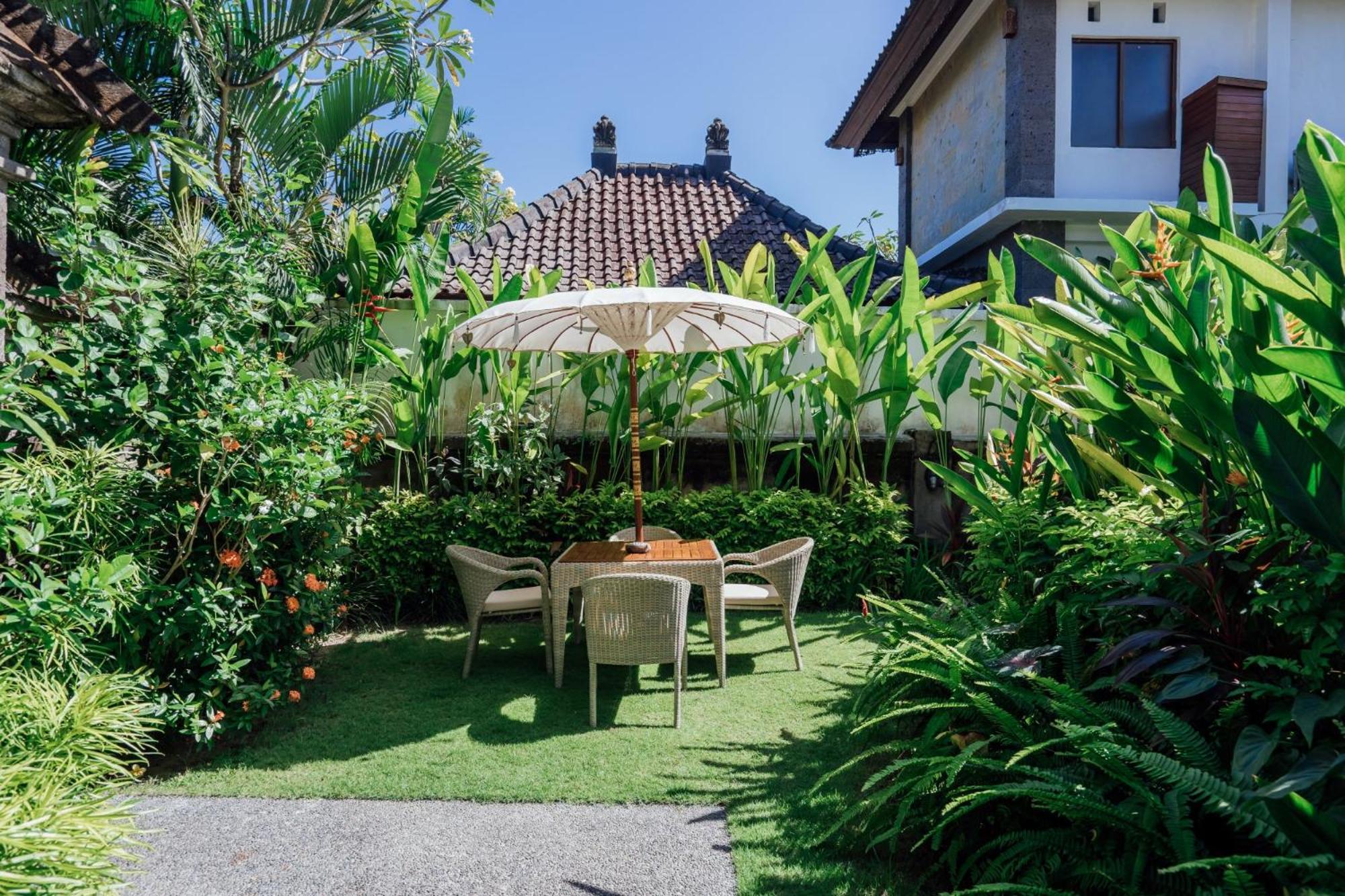Desa Swan Villas & Spa, Keramas Exteriér fotografie